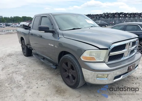2009 Dodge Ram 1500 Slt/Sport/Trx z USA, uszkodzony, nr VIN 1D3HB18T89S700200